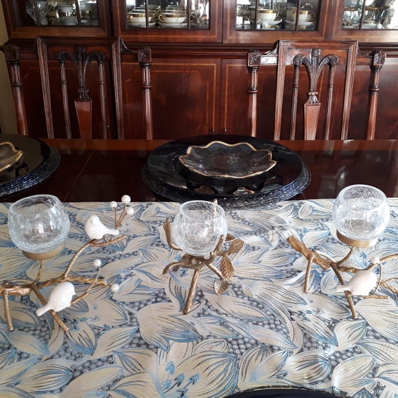 Vintage blue beaded 13 1/4 in placemats - Picture 14 of 15